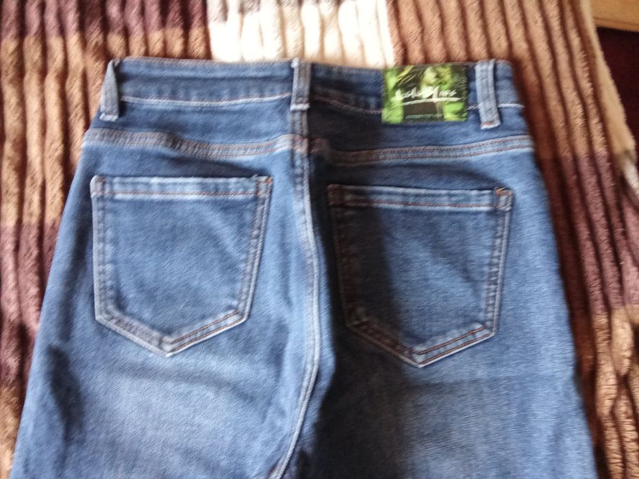 Джинсы теплые мом