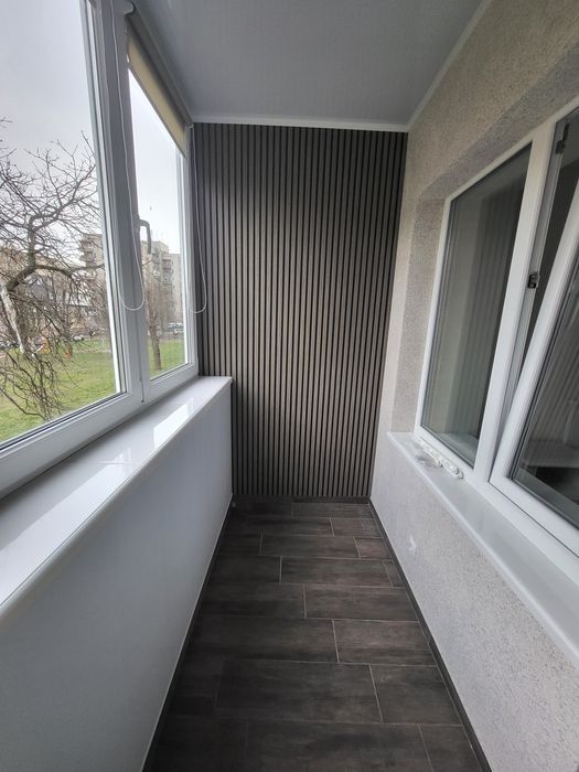 Продаж 2 кімнатної на 2 поверсі