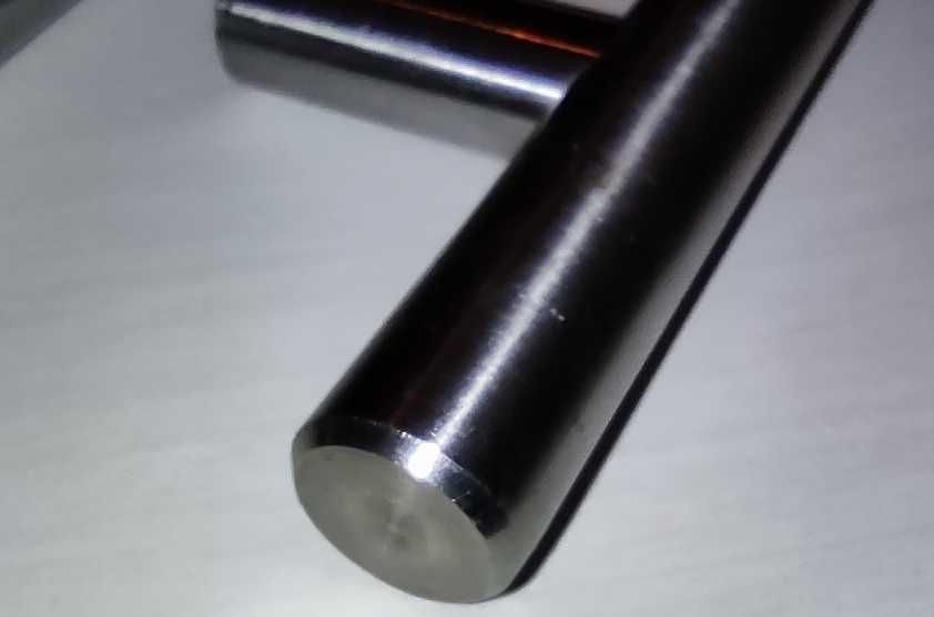 Puxador para móveis em aço inox