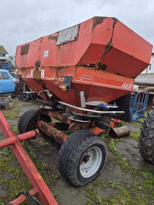 Розкидач мінеральних добрив