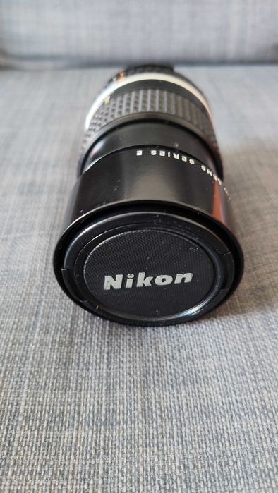 Objetiva Nikon 135mm 2.8 serie E