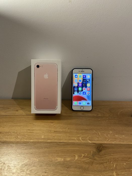 Iphone 7 32gb ładowarka super stan