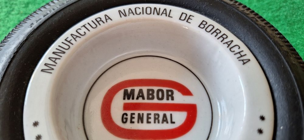 Cinzeiro pneu mabor porcelana borracha