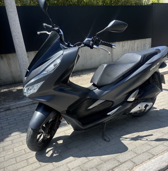 Mota  pcx   2020
