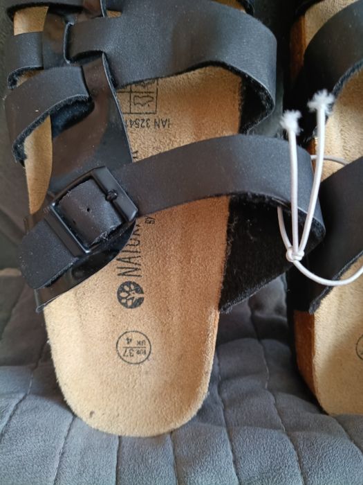 Nowe klapki r.37