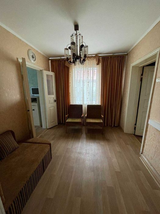 Продаж  будинку у Полтаві ( ремонт,всі комунікації, техніка та меблі)