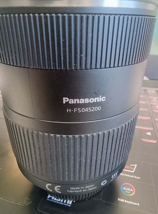 Obiektyw Panasonic Lumix 45-200 MEGA O.I.S.