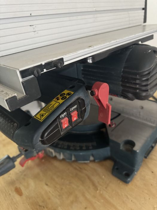 Piła BOSCH gtm 12JL