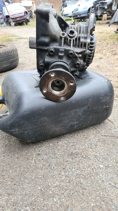 Раздатка Nissan X-trail  Т-30