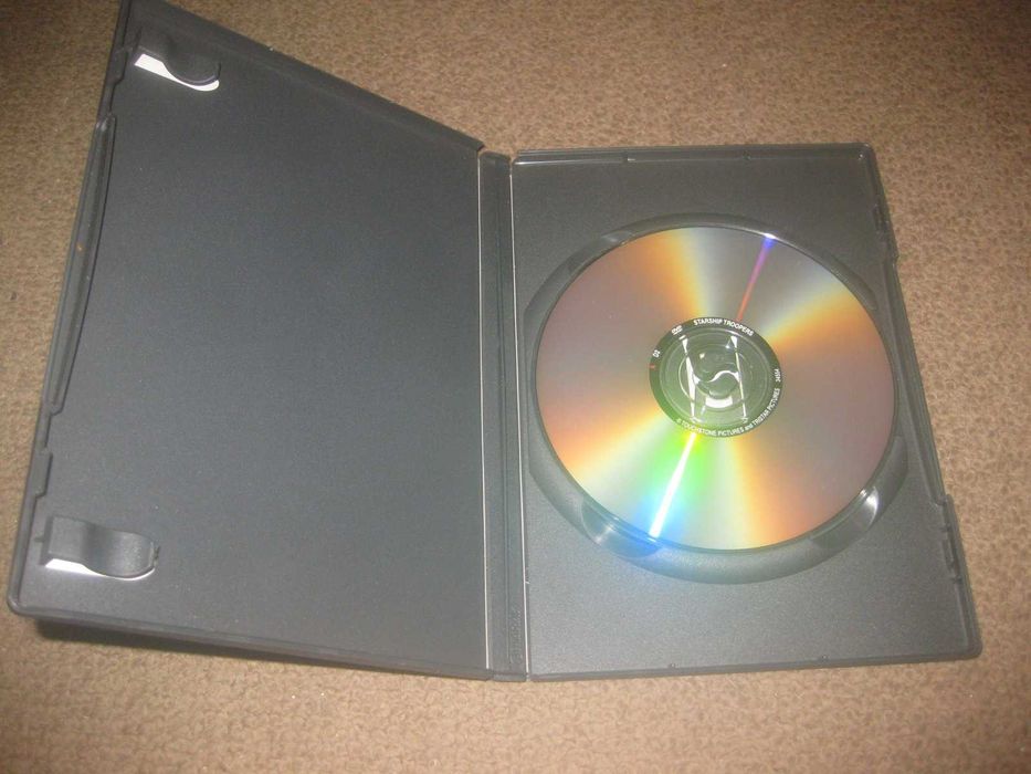 DVD "Starship Troopers- Soldados do Universo" com Casper Van Dien