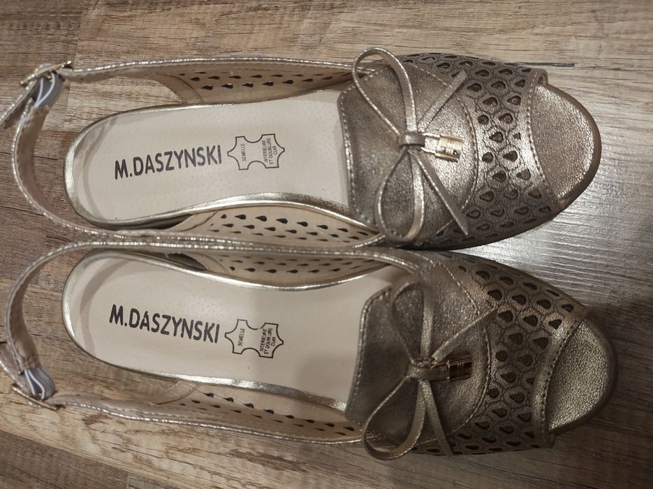 Nowe sandały Daszyński 39