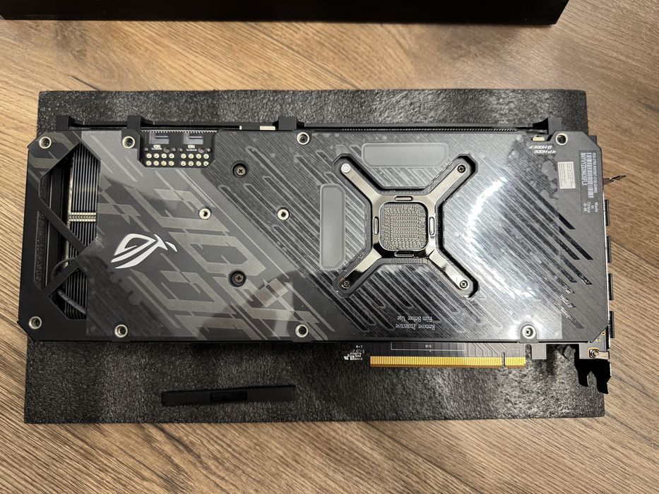Відеокарта AMD Asus ROG Strix RX6700xt OC 12gb