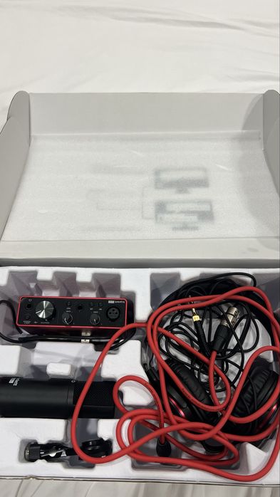 Home studio (Scarlett Solo Studio)