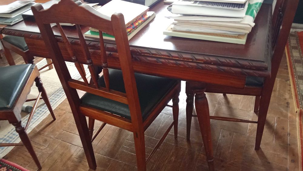 Móveis sala antigos de madeira boa