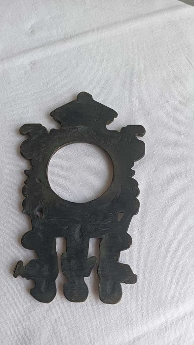 Stara ozdoba z mosiądzu