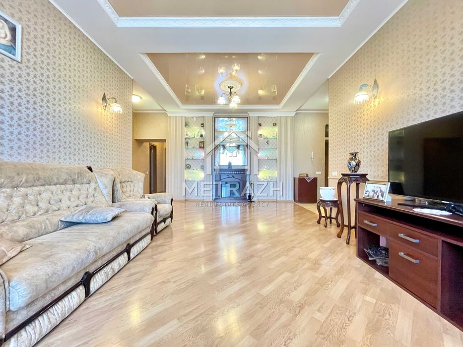 Продам Элитная 3-ком кв 94 м²в современном  новострое ЖК Грековская 5