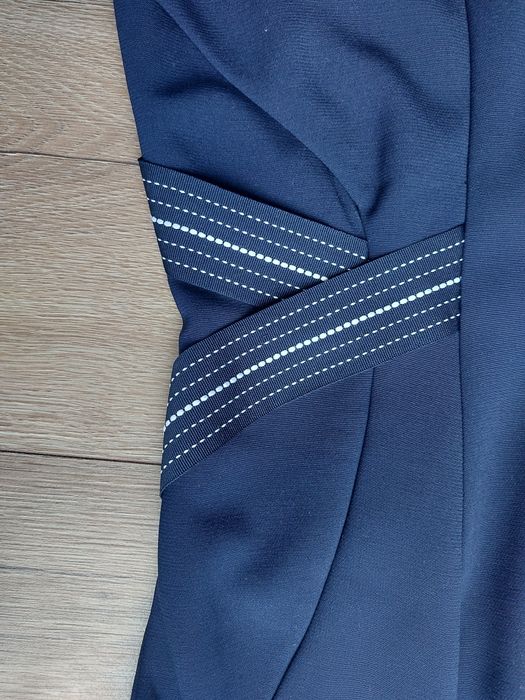 Sukienka granatowa Monnari 38