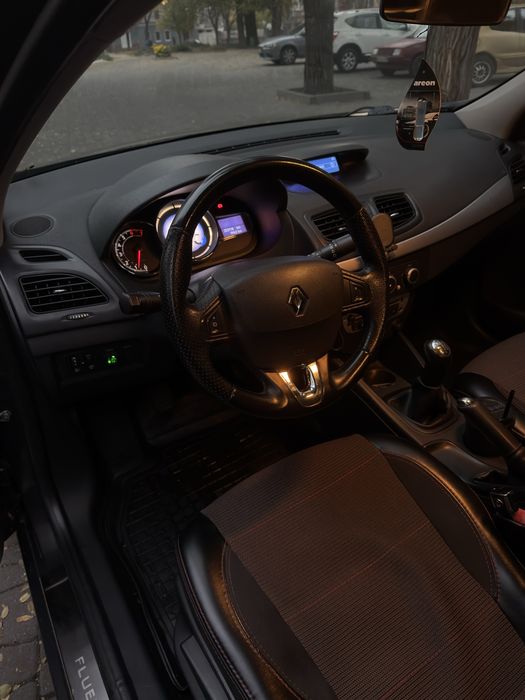Продам Renault Fluence 2013