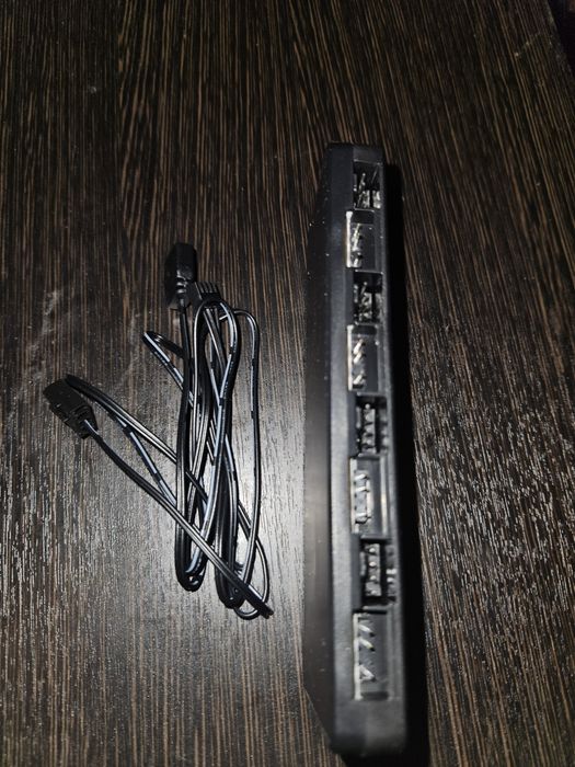 Разветвитель / Хаб кулеров PCcooler ARGB (5V 3pin) + PWM (4pin)