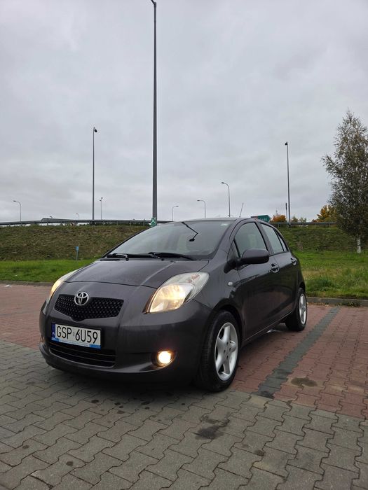 Toyota Yaris II.