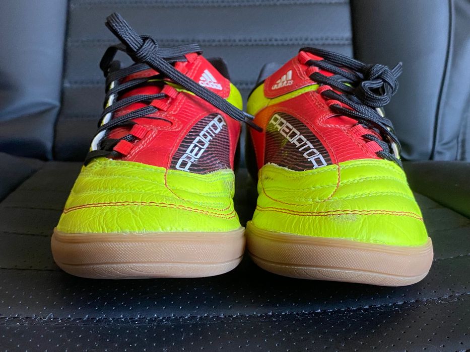Adidas Predator 36 (22cm) buty piłkarskie halówki
