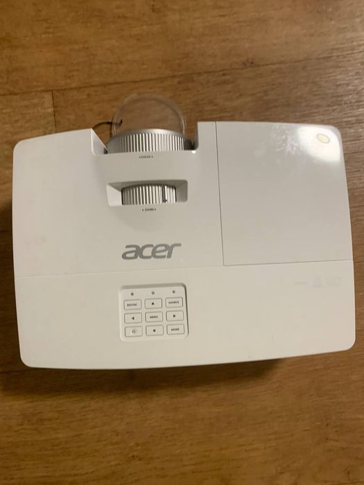 Проєктор Acer X133PWH (DLP)