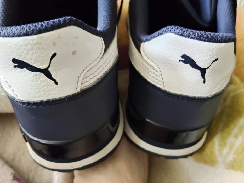 buty sportowe Pumy