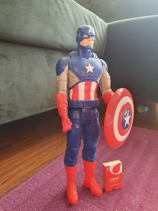 Kapitan Ameryka avengers  hasbro figurka duża