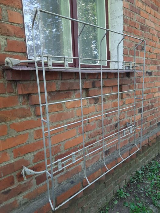 Багажник на автомобіль