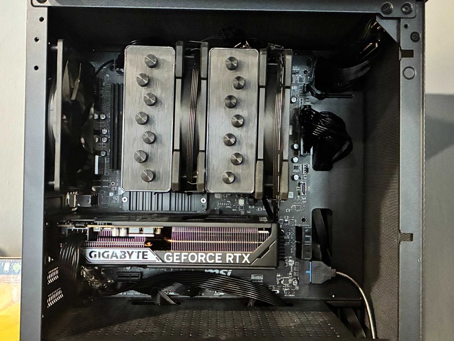 Komputer stacjonarny gamingowy Ryzen 5 / RTX 5060 / 1TB / 32 GB RAM