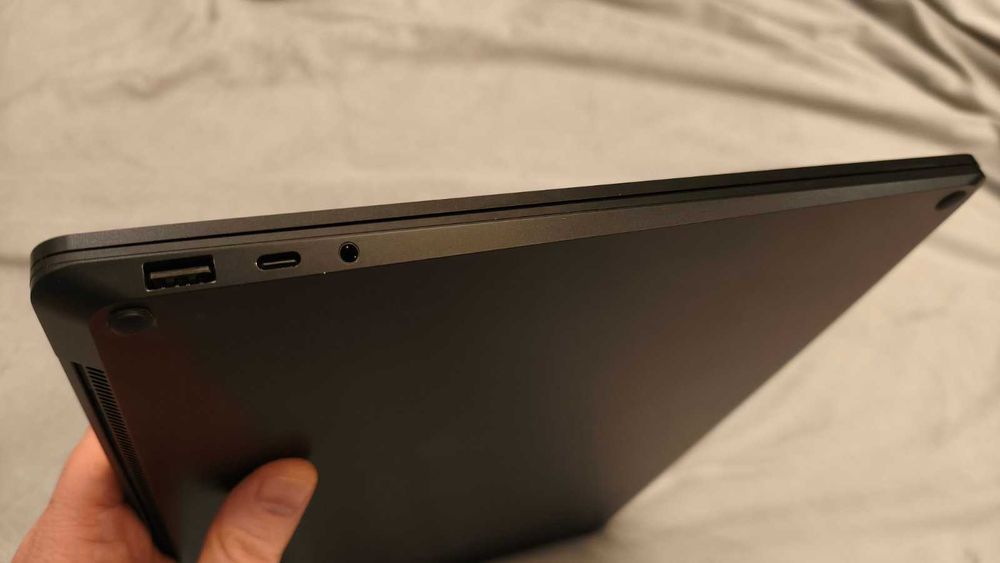 Microsoft Surface Laptop 3 15" black, Intel i7 - 16gb RAM - 256gb SSD - 2496*1664
