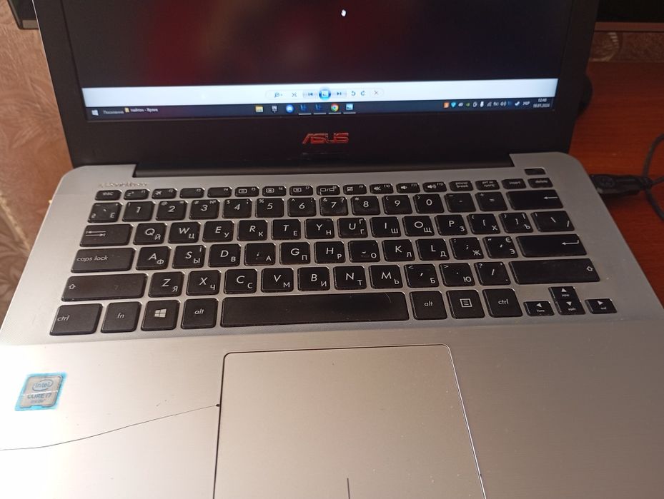 Ігровий Ноутбук ASUS працює без нарікань