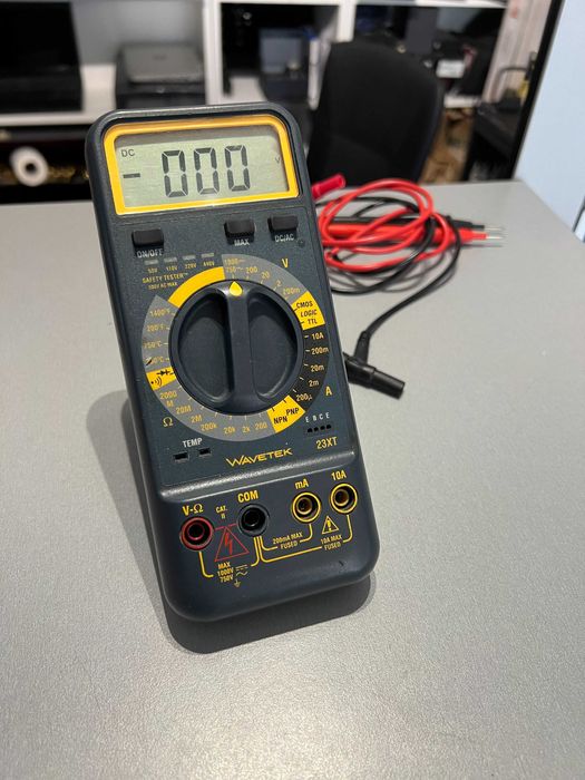 Wavetek Meterman 23XT Cyfrowy multimetr