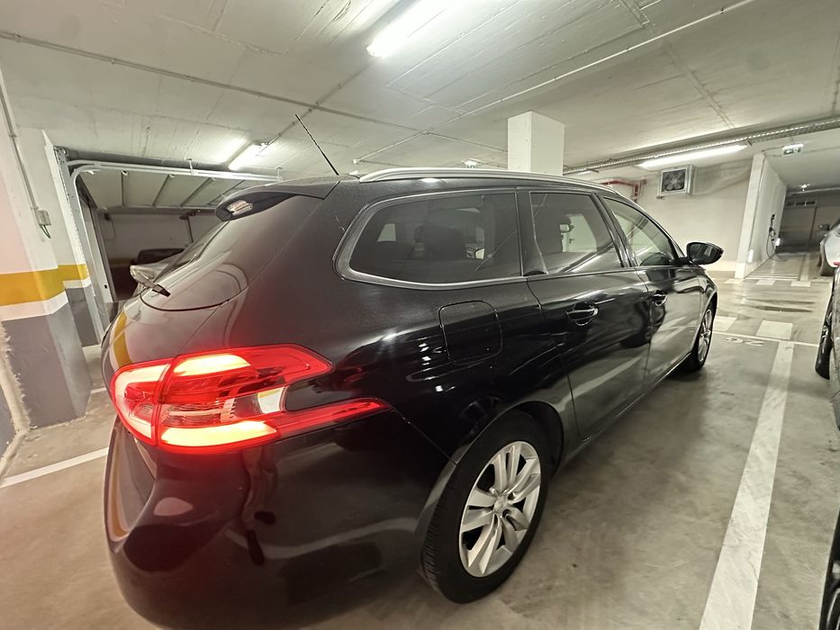 Peugeot 308 SW — fotografia 2