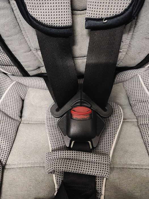 Fotelik samochodowy KinderKraft 9kg-35kg