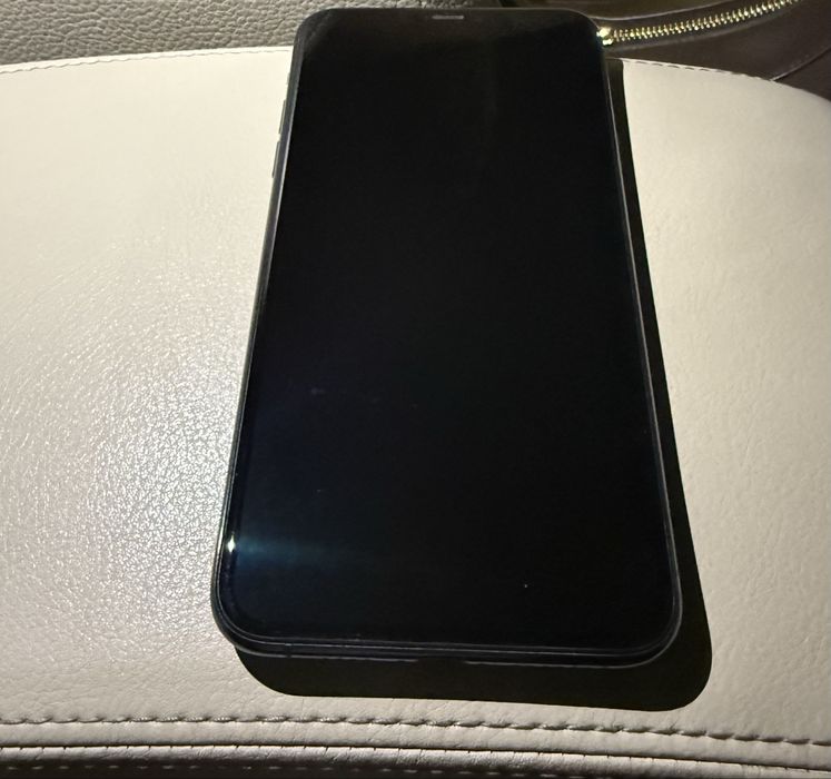 Айфон 11 Pro Max 64Гб(iдеал.стан+AirPods Pro2+чохол,коробка,зарядка)