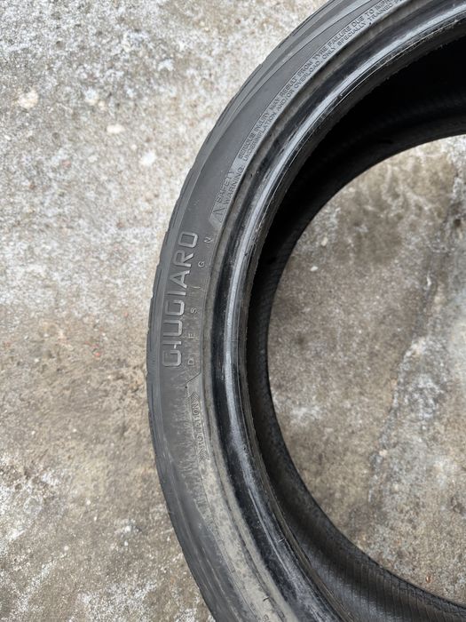 Шини зимові R20 245 35 Vredestein Склад Осокорки RLX