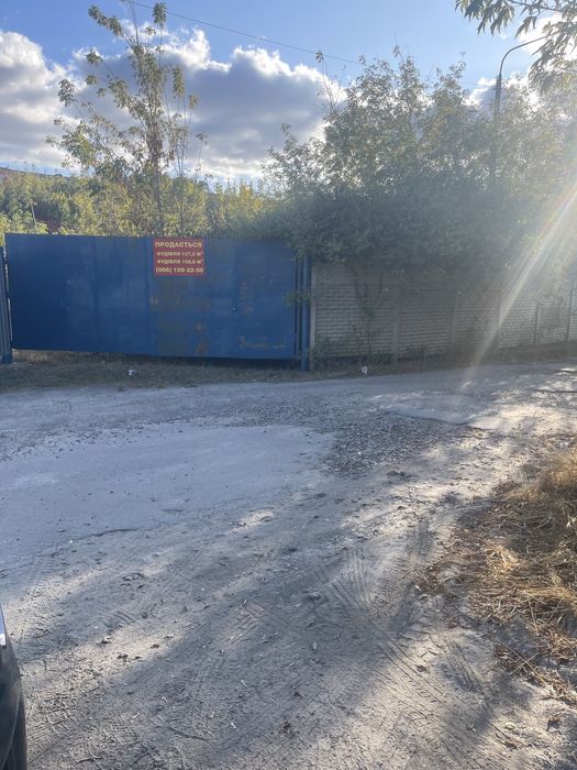 Виробничі будівлі