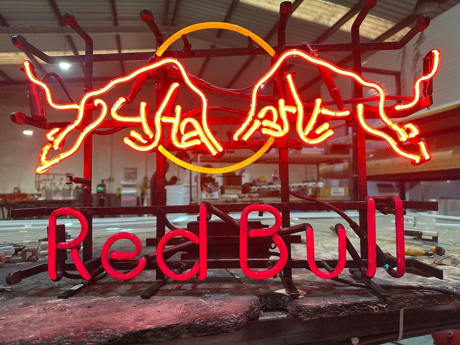 Reclamo de neon.