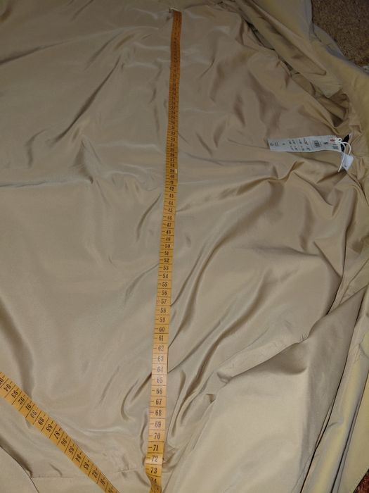 Плащ reserved розмір М (XL)