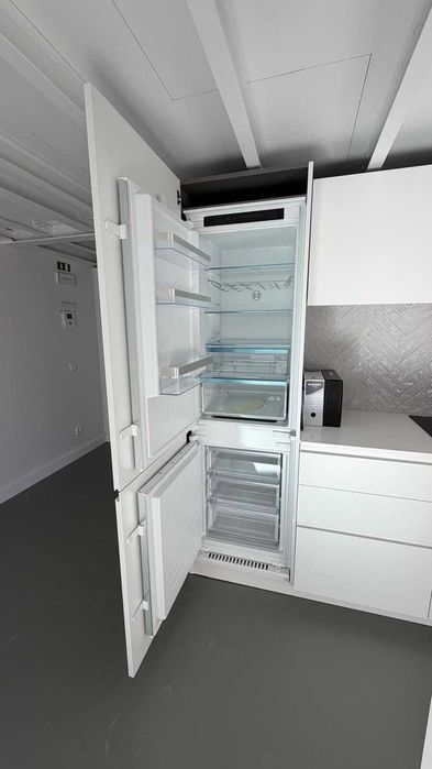Loft de Luxo para Arrendamento | Condomínio Privado | Linda-a-Velha