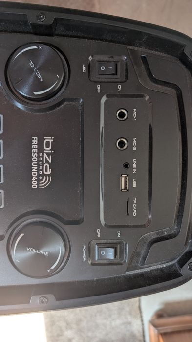 Coluna Portátil 400W