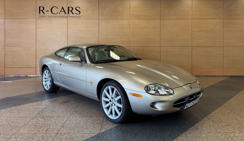 Jaguar XK8
