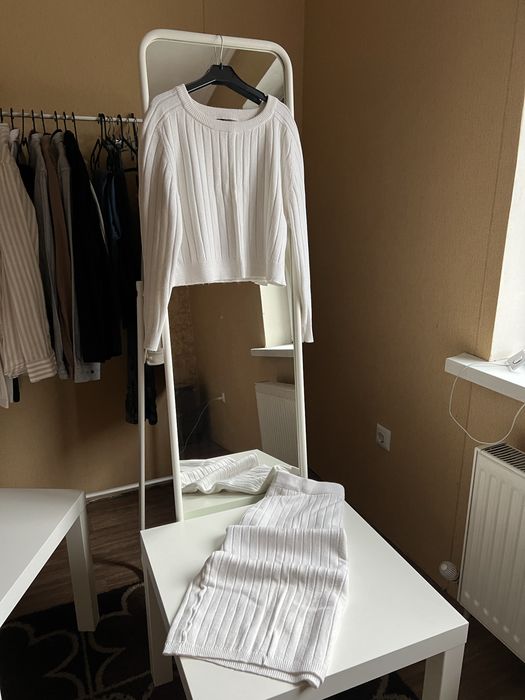 Комплект спідниця светр