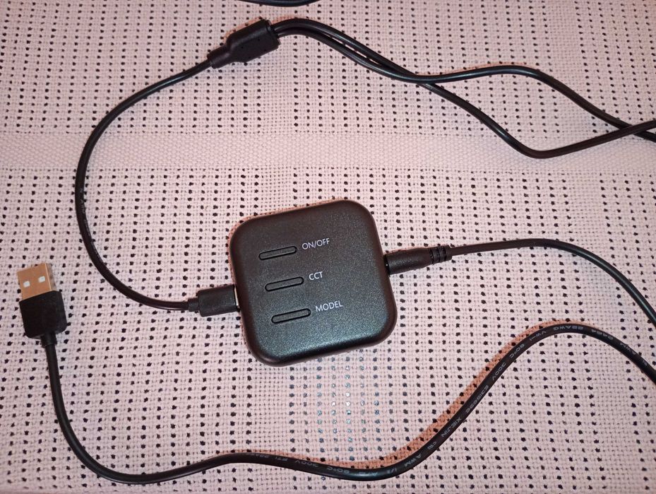 Розумні світлодіодні RGB-панелі Tuya Smart LED (WDW-01) з Bluetooth/Wi-Fi