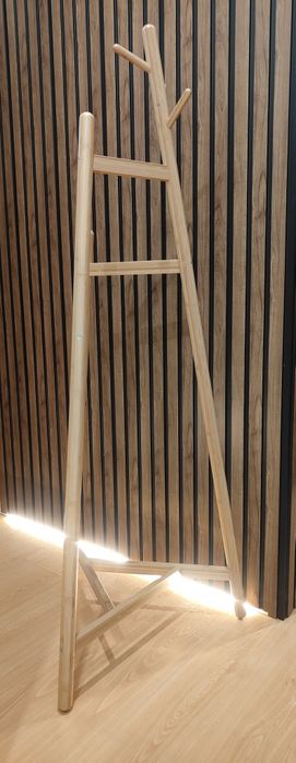 Bengaleiro em Madeira