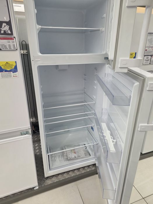 Frigorifico semi novo