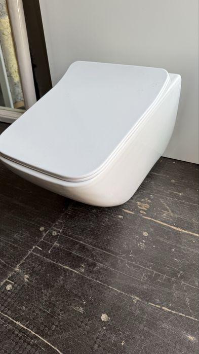 Wc miska z deska wolnoopadajaca