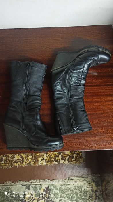 Зимові чоботи шкіряні