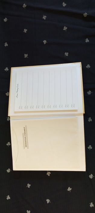 Фотоальбом для 200 фото  и открыток.  ( Германия ).